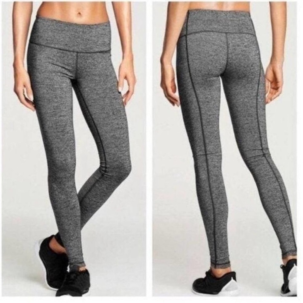 Victoria’s Secret Knockout Leggings
